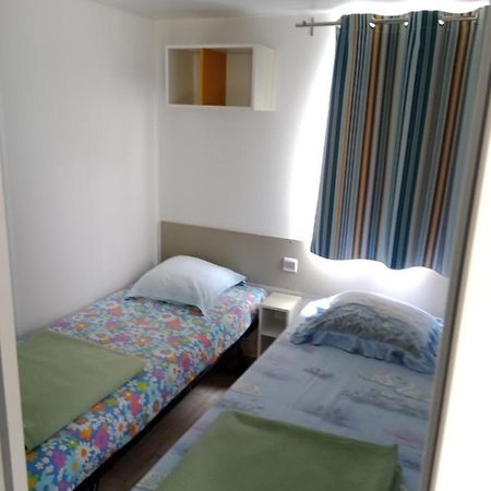 Mobil Home Saint Aubin Екстериор снимка